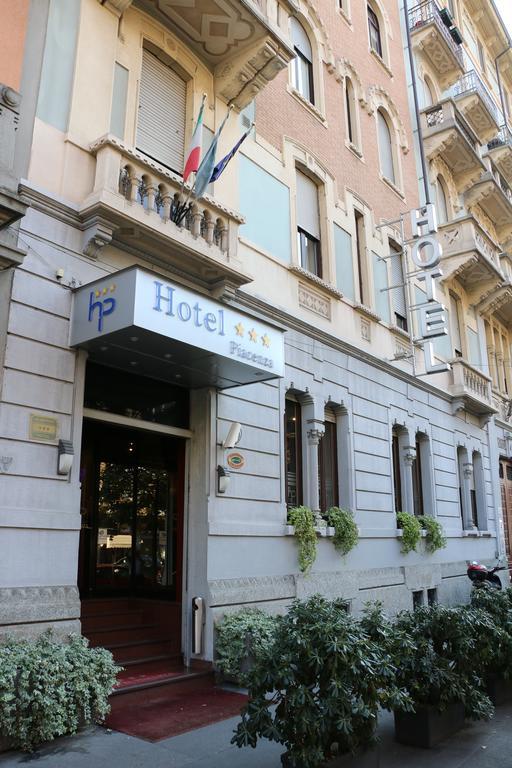 Hotel Piacenza Milán Exterior foto